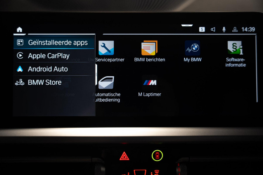 BMW 3 Serie Touring 330e M-Sport | Pano | Trekhaak | 360 camera