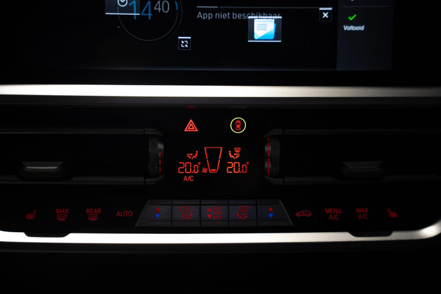 BMW 3 Serie Touring 330e M-Sport | Pano | Trekhaak | 360 camera