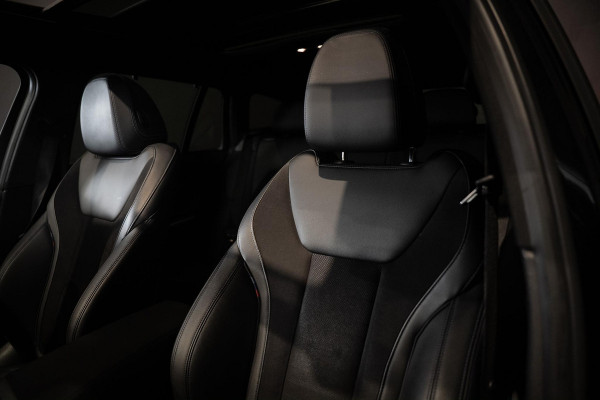 BMW 3 Serie Touring 330e M-Sport | Pano | Trekhaak | 360 camera