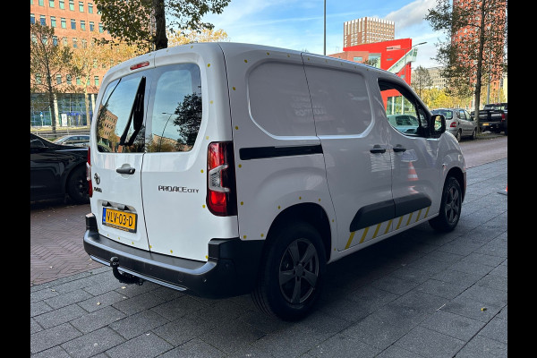 Toyota PROACE CITY 1.5 D-4D Professional Navi Airco Carplay PDC Toyota PROACE CITY 1.5 D-4D Professional Navi Airco Carplay PDC