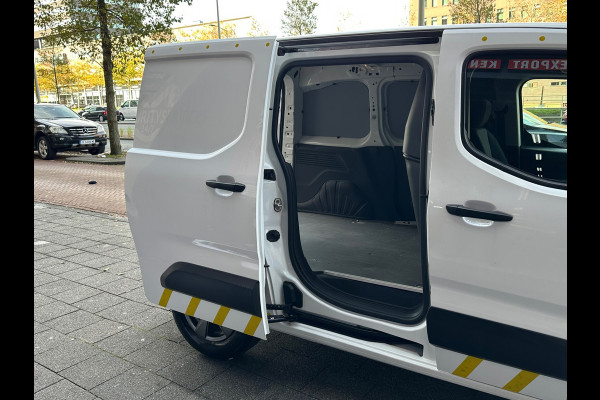 Toyota PROACE CITY 1.5 D-4D Professional Navi Airco Carplay PDC Toyota PROACE CITY 1.5 D-4D Professional Navi Airco Carplay PDC