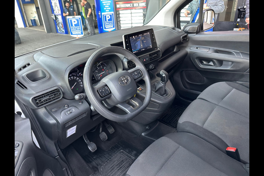 Toyota PROACE CITY 1.5 D-4D Professional Navi Airco Carplay PDC Toyota PROACE CITY 1.5 D-4D Professional Navi Airco Carplay PDC