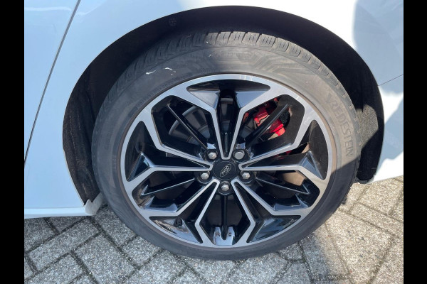 Ford FOCUS Wagon 1.0 EcoBoost ST Line X Business | WORDT VERWACHT! | AGR-stoelen | Winter Pack | Full LED | 18 inch lichtmetalen velgen Ford FOCUS Wagon 1.0 EcoBoost ST Line X Business | WORDT VERWACHT! | AGR-stoelen | Winter Pack | Full LED | 18 inch lichtmetalen velgen