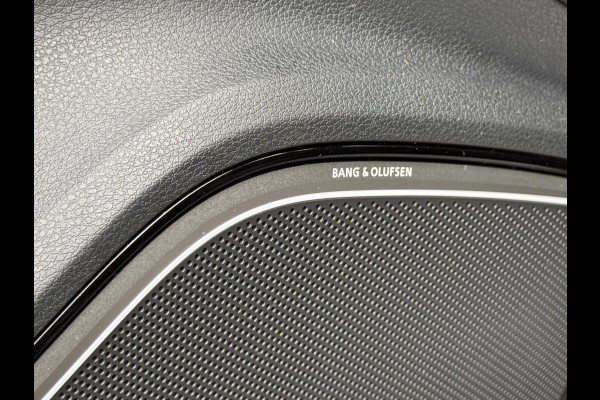 Audi A3 Limousine 2.0 TFSI S3 quattro Pro Line Plus RS seats/B&O/Keyless Audi A3 Limousine 2.0 TFSI S3 quattro Pro Line Plus RS seats/B&O/Keyless