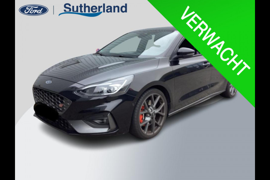 Ford Focus 2.3 EcoBoost ST-3 280pk | Winter Pack | Adaptive LED | Achteruitrijcamera Ford Focus 2.3 EcoBoost ST-3 280pk | Winter Pack | Adaptive LED | Achteruitrijcamera