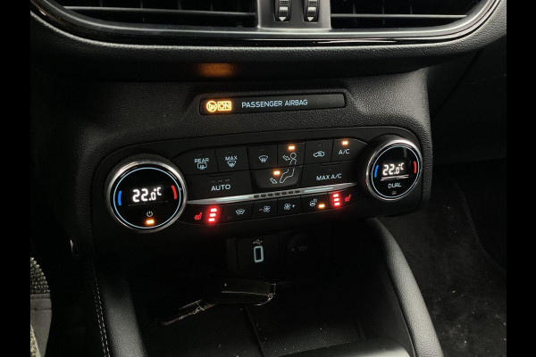 Ford Focus 2.3 EcoBoost ST-3 280pk | Winter Pack | Adaptive LED | Achteruitrijcamera Ford Focus 2.3 EcoBoost ST-3 280pk | Winter Pack | Adaptive LED | Achteruitrijcamera
