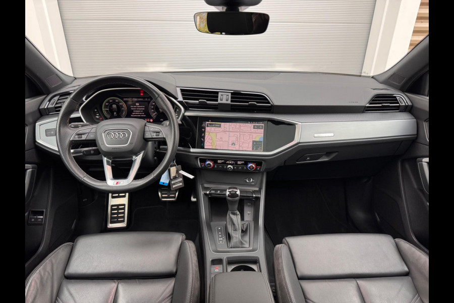 Audi Q3 Sportback 45 TFSI e S Edition Pano/Elektr.stoel/Blindspot Audi Q3 Sportback 45 TFSI e S Edition Pano/Elektr.stoel/Blindspot
