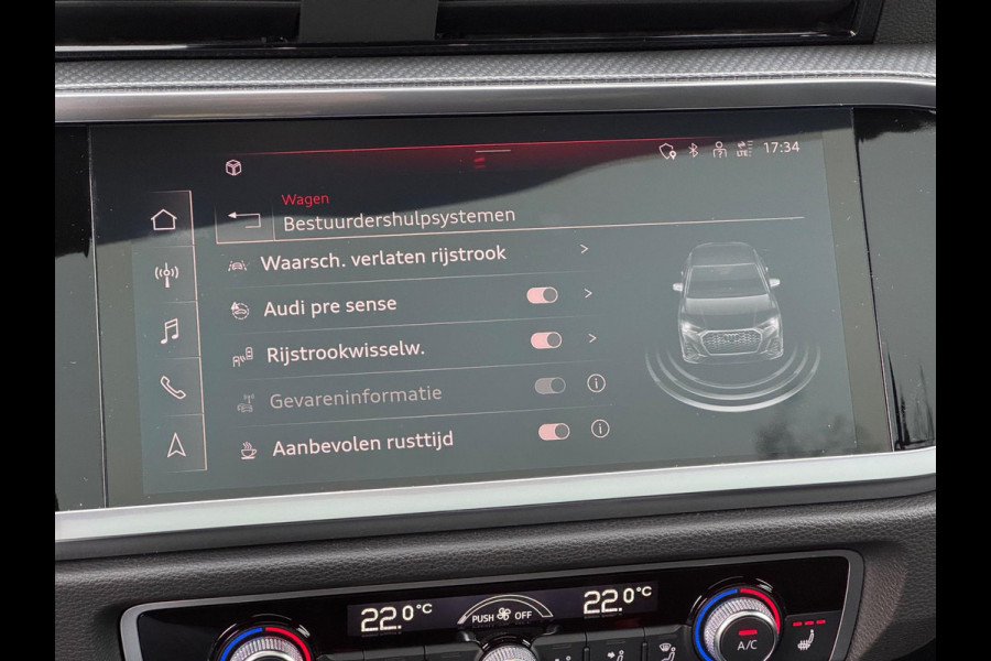 Audi Q3 Sportback 45 TFSI e S Edition Pano/Elektr.stoel/Blindspot Audi Q3 Sportback 45 TFSI e S Edition Pano/Elektr.stoel/Blindspot