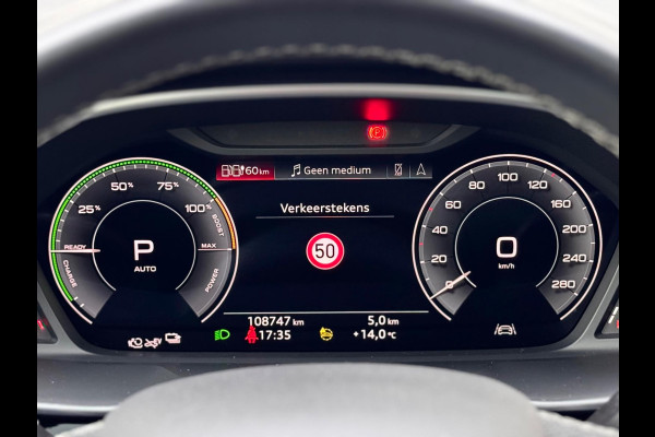 Audi Q3 Sportback 45 TFSI e S Edition Pano/Elektr.stoel/Blindspot Audi Q3 Sportback 45 TFSI e S Edition Pano/Elektr.stoel/Blindspot