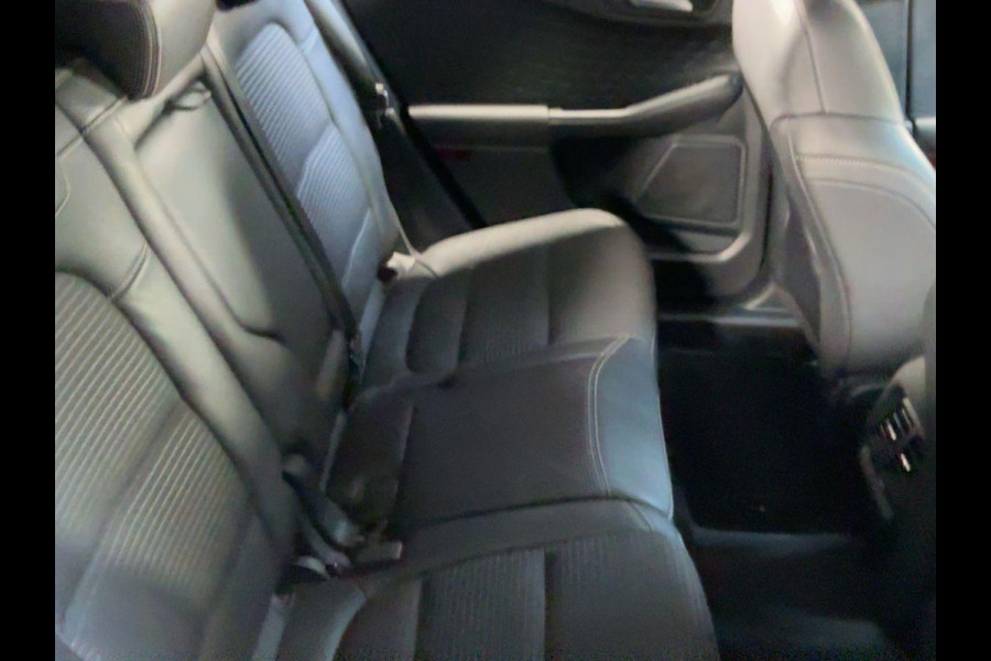 Ford Kuga 2.5 PHEV Titanium X | Trekhaak elektrisch uitklapbaar | Adaptive cruise control | Winter pack | Head up Display | Bang&Olufsen | Half leder Ford Kuga 2.5 PHEV Titanium X | Trekhaak elektrisch uitklapbaar | Adaptive cruise control | Winter pack | Head up Display | Bang&Olufsen | Half leder