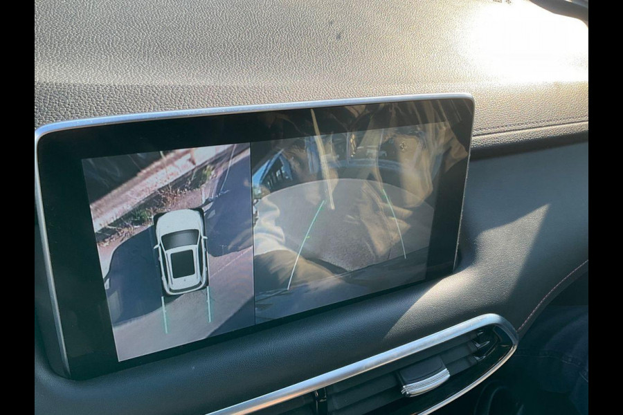 MG EHS 1.5 TGDI Luxury Plug-in Hybrid | Panoramadak | 360 camera | Leder bekleding | Stoelverwarming MG EHS 1.5 TGDI Luxury Plug-in Hybrid | Panoramadak | 360 camera | Leder bekleding | Stoelverwarming