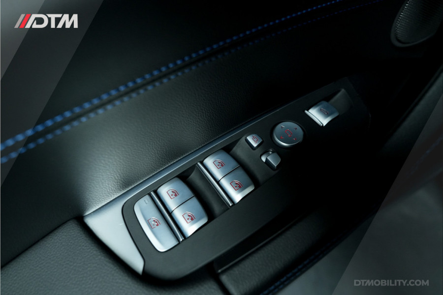 BMW X3 xDrive30e High M-Sport | M-Seats | H/K | Pano