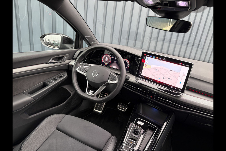 Volkswagen Golf 1.5 eTSI 50 Edition | Panodak | Head Up | Stoelgeheugen | Trekhaak Elk. Wegkl. | Harman/ Kardon | Prijs Rijklaar!! Volkswagen Golf 1.5 eTSI 50 Edition | Panodak | Head Up | Stoelgeheugen | Trekhaak Elk. Wegkl. | Harman/ Kardon | Prijs Rijklaar!!