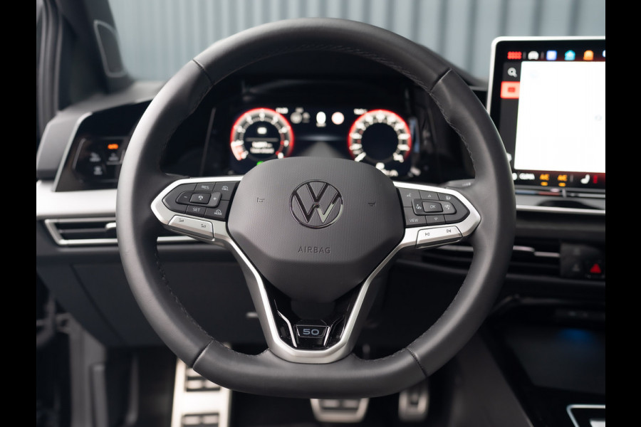 Volkswagen Golf 1.5 eTSI 50 Edition | Panodak | Head Up | Stoelgeheugen | Trekhaak Elk. Wegkl. | Harman/ Kardon | Prijs Rijklaar!! Volkswagen Golf 1.5 eTSI 50 Edition | Panodak | Head Up | Stoelgeheugen | Trekhaak Elk. Wegkl. | Harman/ Kardon | Prijs Rijklaar!!