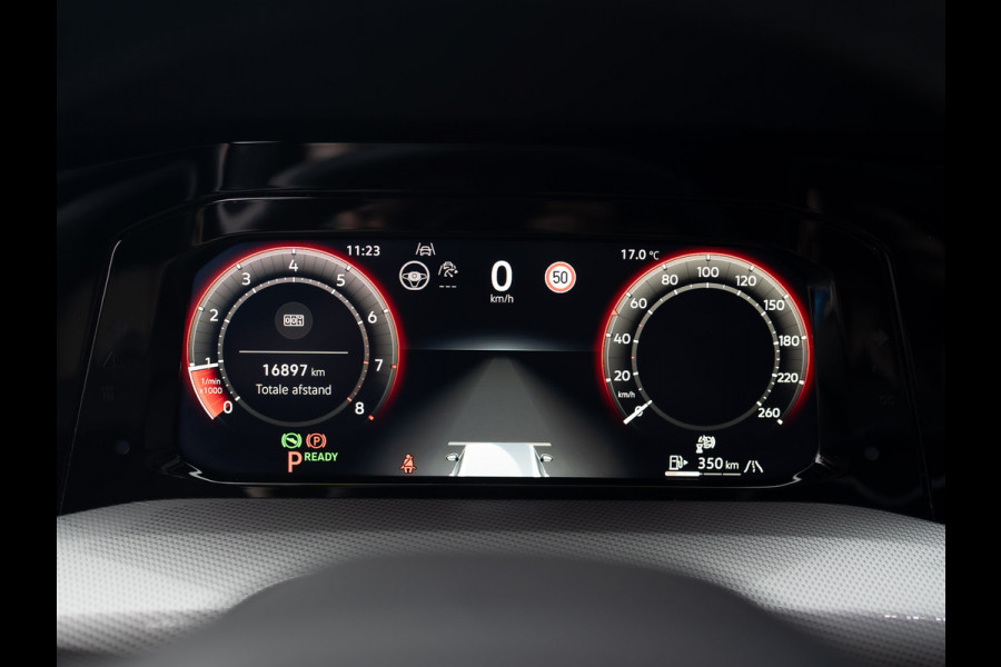 Volkswagen Golf 1.5 eTSI 50 Edition | Panodak | Head Up | Stoelgeheugen | Trekhaak Elk. Wegkl. | Harman/ Kardon | Prijs Rijklaar!! Volkswagen Golf 1.5 eTSI 50 Edition | Panodak | Head Up | Stoelgeheugen | Trekhaak Elk. Wegkl. | Harman/ Kardon | Prijs Rijklaar!!
