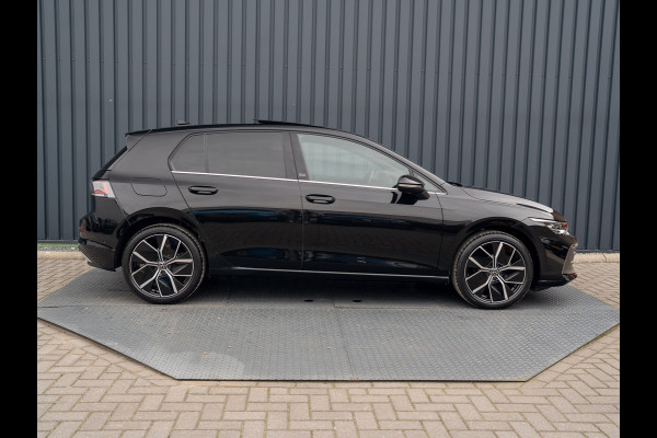 Volkswagen Golf 1.5 eTSI 50 Edition | Panodak | Head Up | Stoelgeheugen | Trekhaak Elk. Wegkl. | Harman/ Kardon | Prijs Rijklaar!! Volkswagen Golf 1.5 eTSI 50 Edition | Panodak | Head Up | Stoelgeheugen | Trekhaak Elk. Wegkl. | Harman/ Kardon | Prijs Rijklaar!!