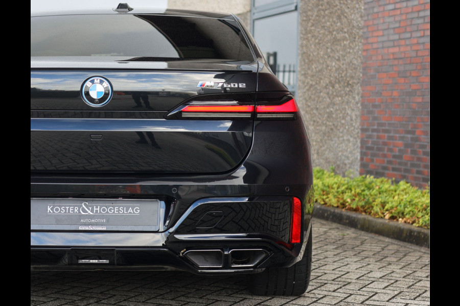 BMW 7 Serie M760e xDrive | Sky - Executive - Lounge - Drive Pro