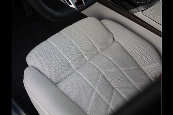 BMW 7 Serie M760e xDrive | Sky - Executive - Lounge - Drive Pro
