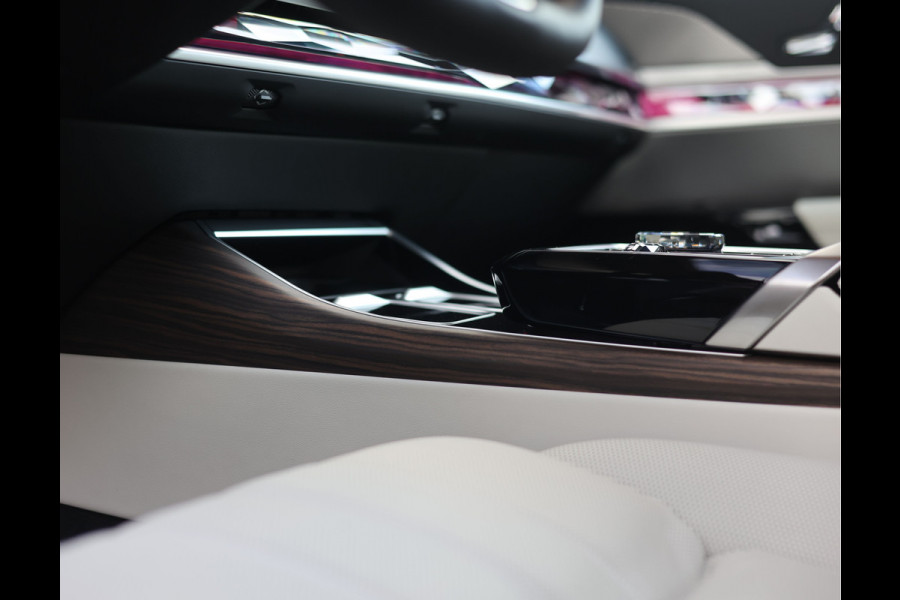 BMW 7 Serie M760e xDrive | Sky - Executive - Lounge - Drive Pro