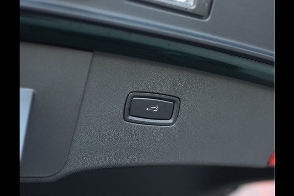 Porsche Cayenne Coupé 3.0 E-Hybrid | PTS Goodwood Green - Pano - Luchtvering