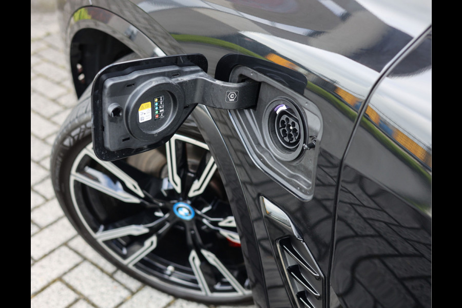 BMW X5 50e xDrive | Individual - Bi-Color - Uniek! - Full option