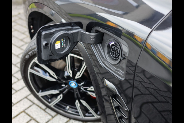 BMW X5 50e xDrive | Individual - Bi-Color - Uniek! - Full option