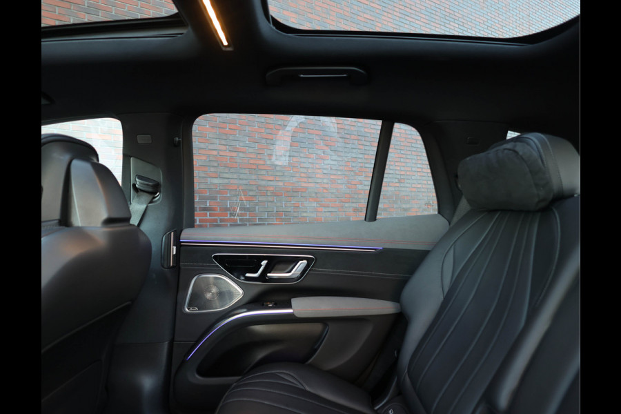 Mercedes-Benz EQS SUV 450 4MATIC AMG Line 118 kWh | Vierwielsturing - Pano - HUD Mercedes-Benz EQS SUV 450 4MATIC AMG Line 118 kWh | Vierwielsturing - Pano - HUD