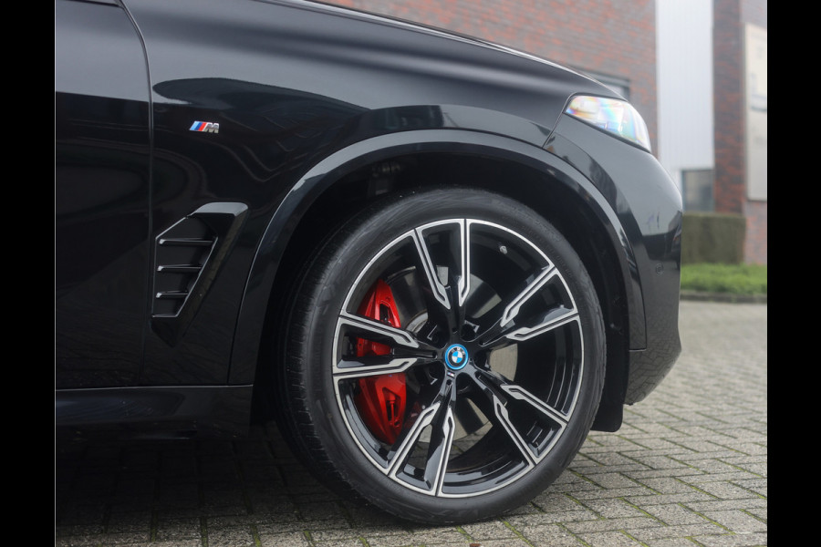 BMW X5 50e xDrive | Sky - Trekhaak - HUD - Massage - Bowers&Wilkins BMW X5 50e xDrive | Sky - Trekhaak - HUD - Massage - Bowers&Wilkins