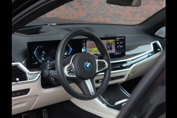 BMW X5 50e xDrive | Sky - Trekhaak - HUD - Massage - Bowers&Wilkins BMW X5 50e xDrive | Sky - Trekhaak - HUD - Massage - Bowers&Wilkins