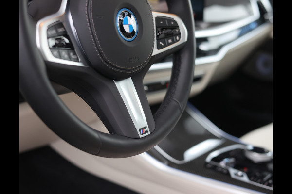 BMW X5 50e xDrive | Sky - Trekhaak - HUD - Massage - Bowers&Wilkins BMW X5 50e xDrive | Sky - Trekhaak - HUD - Massage - Bowers&Wilkins