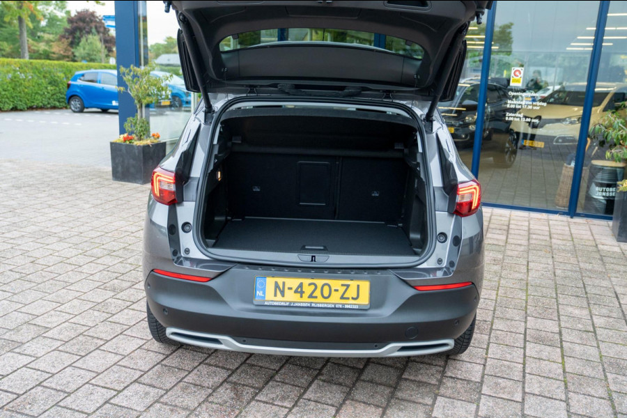 Opel Grandland X 1.2 Turbo Innovation|Prijs rijklaar incl. 12 mnd garantie|Trekhaak LMV Blindspot Stoel en stuurverwarming Carplay