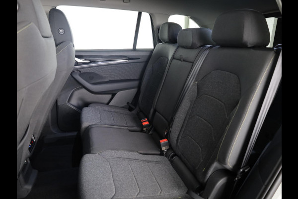 Škoda Kodiaq 1.5 TSI MHEV Business Edition 7p. 150 PK DSG | Verlengde garantie | 7 PERSOONS | Trekhaak | LED Matrix koplampen | Škoda Kodiaq 1.5 TSI MHEV Business Edition 7p. 150 PK DSG | Verlengde garantie | 7 PERSOONS | Trekhaak | LED Matrix koplampen |