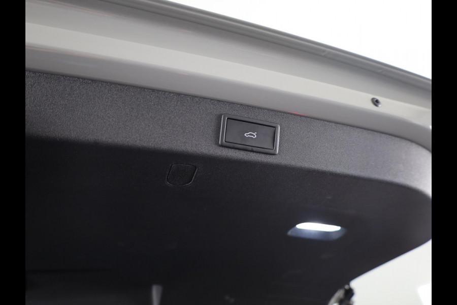 Škoda Kodiaq 1.5 TSI MHEV Business Edition 7p. 150 PK DSG | Verlengde garantie | 7 PERSOONS | Trekhaak | LED Matrix koplampen | Škoda Kodiaq 1.5 TSI MHEV Business Edition 7p. 150 PK DSG | Verlengde garantie | 7 PERSOONS | Trekhaak | LED Matrix koplampen |