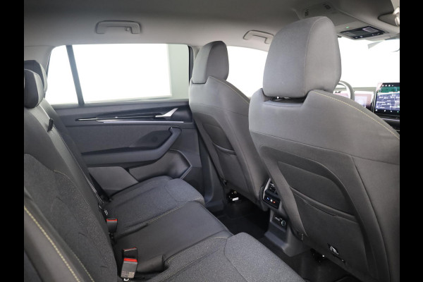 Škoda Kodiaq 1.5 TSI MHEV Business Edition 7p. 150 PK DSG | Verlengde garantie | 7 PERSOONS | Trekhaak | LED Matrix koplampen | Škoda Kodiaq 1.5 TSI MHEV Business Edition 7p. 150 PK DSG | Verlengde garantie | 7 PERSOONS | Trekhaak | LED Matrix koplampen |
