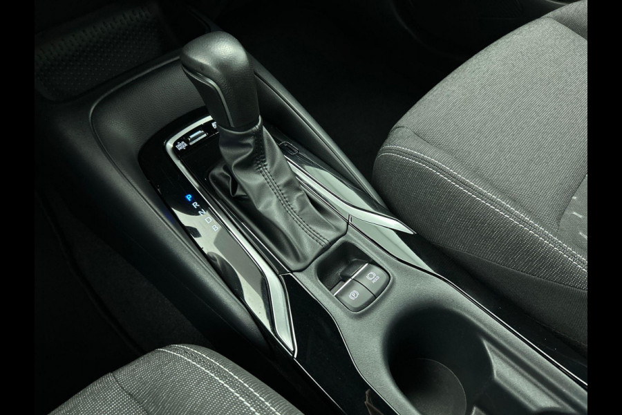 Toyota Corolla Touring Sports 1.8 Hybrid Automaat Active | Navigatie | Apple Carplay/Android Auto | Camera | Parkeersensoren | Adaptive Cruise Control | Full Led | Climate Control | Lichtmetalen velgen Toyota Corolla Touring Sports 1.8 Hybrid Automaat Active | Navigatie | Apple Carplay/Android Auto | Camera | Parkeersensoren | Adaptive Cruise Control | Full Led | Climate Control | Lichtmetalen velgen