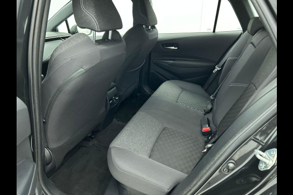 Toyota Corolla Touring Sports 1.8 Hybrid Automaat Active | Navigatie | Apple Carplay/Android Auto | Camera | Parkeersensoren | Adaptive Cruise Control | Full Led | Climate Control | Lichtmetalen velgen Toyota Corolla Touring Sports 1.8 Hybrid Automaat Active | Navigatie | Apple Carplay/Android Auto | Camera | Parkeersensoren | Adaptive Cruise Control | Full Led | Climate Control | Lichtmetalen velgen