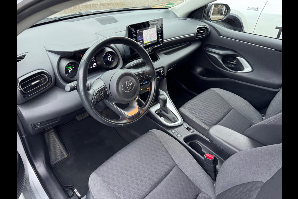 Toyota Yaris 1.5 Hybrid Dynamic | 16 inch, LED, Apple CarPlay/Android Auto, parkeercamera, Climate control, Adaptive cruise control Toyota Yaris 1.5 Hybrid Dynamic | 16 inch, LED, Apple CarPlay/Android Auto, parkeercamera, Climate control, Adaptive cruise control