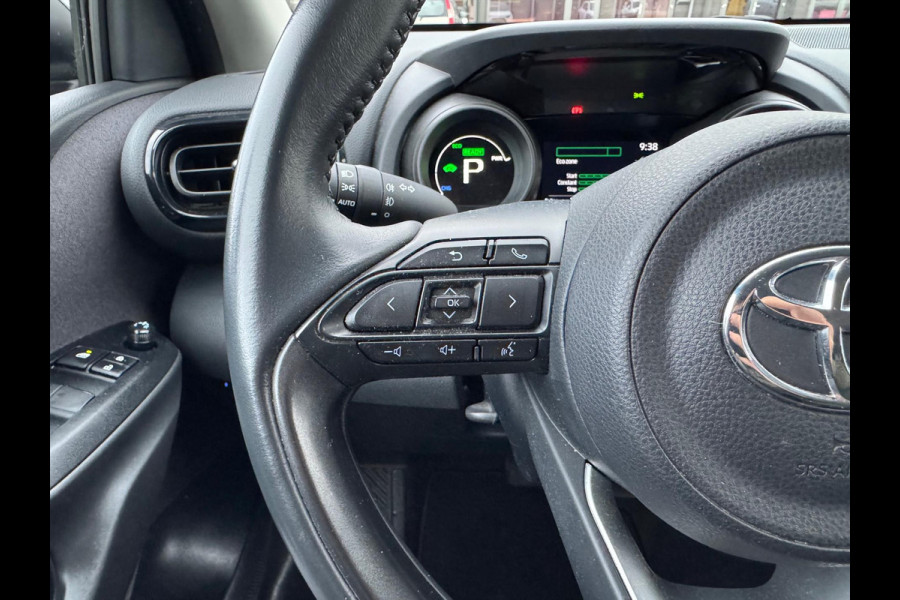 Toyota Yaris 1.5 Hybrid Dynamic | 16 inch, LED, Apple CarPlay/Android Auto, parkeercamera, Climate control, Adaptive cruise control Toyota Yaris 1.5 Hybrid Dynamic | 16 inch, LED, Apple CarPlay/Android Auto, parkeercamera, Climate control, Adaptive cruise control