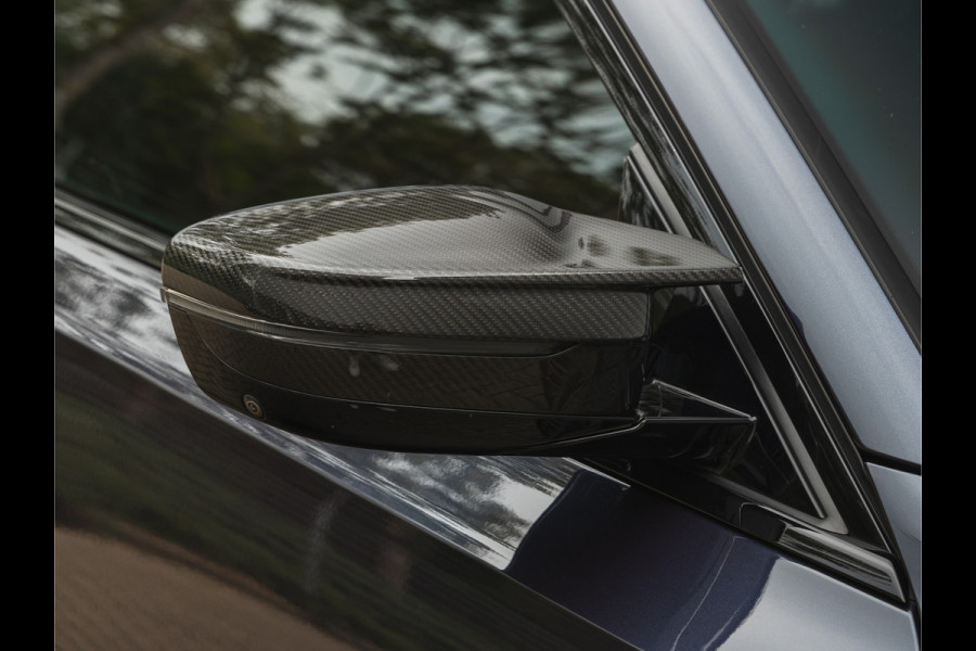 BMW 3 Serie M3 Competition - Individual ''Macao Blue'' - Carbon Brakes - Full Carbon BMW 3 Serie M3 Competition - Individual ''Macao Blue'' - Carbon Brakes - Full Carbon