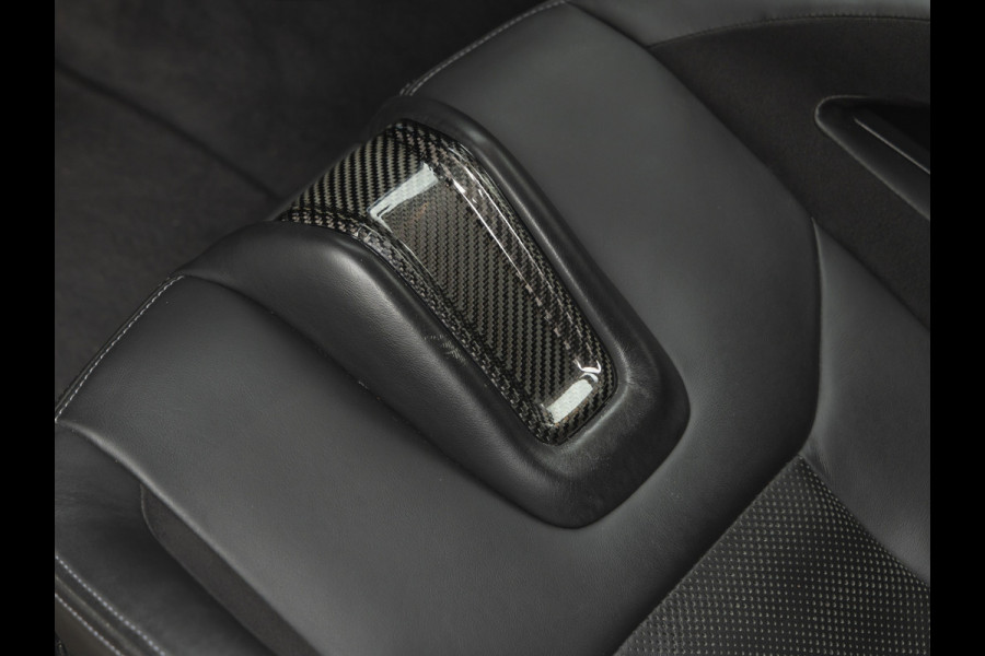 BMW 3 Serie M3 Competition - Individual ''Macao Blue'' - Carbon Brakes - Full Carbon BMW 3 Serie M3 Competition - Individual ''Macao Blue'' - Carbon Brakes - Full Carbon