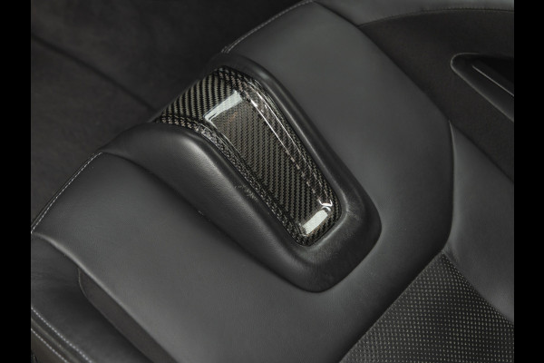 BMW 3 Serie M3 Competition - Individual ''Macao Blue'' - Carbon Brakes - Full Carbon BMW 3 Serie M3 Competition - Individual ''Macao Blue'' - Carbon Brakes - Full Carbon