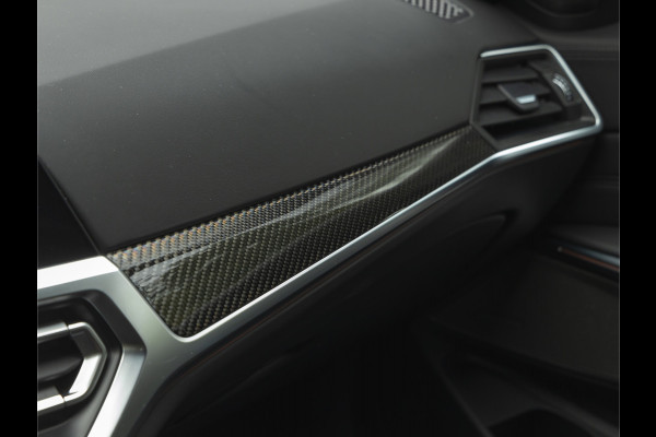 BMW 3 Serie M3 Competition - Individual ''Macao Blue'' - Carbon Brakes - Full Carbon BMW 3 Serie M3 Competition - Individual ''Macao Blue'' - Carbon Brakes - Full Carbon