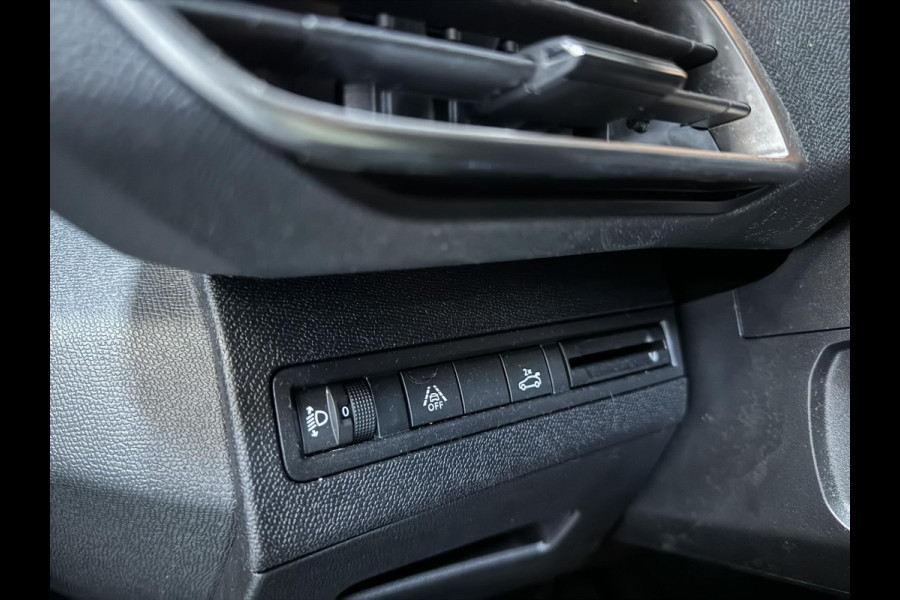 Peugeot 5008 1.2 PureTech Blue Lease Allure 7P. NAP Garantie Trekhaak Carplay Elek Achterklep Cruise Clima Navi Led Sfeer Rijklaar