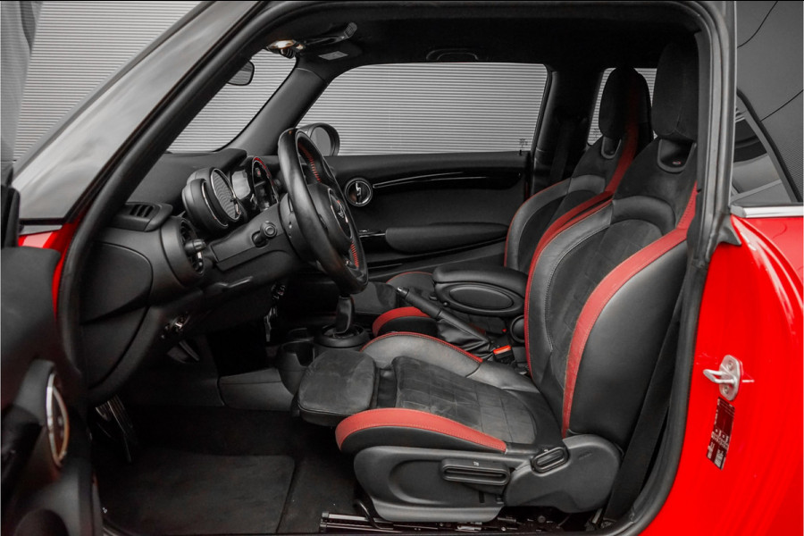 MINI Mini 1.5 Cooper Chili JCW Pack LED 17" MINI Mini 1.5 Cooper Chili JCW Pack LED 17"