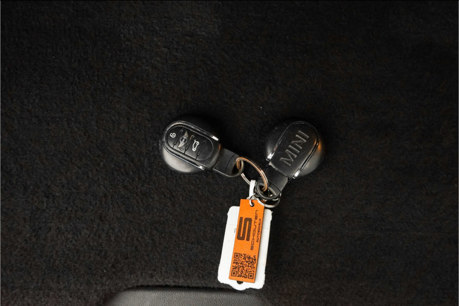 MINI Mini 1.5 Cooper Chili JCW Pack LED 17" MINI Mini 1.5 Cooper Chili JCW Pack LED 17"