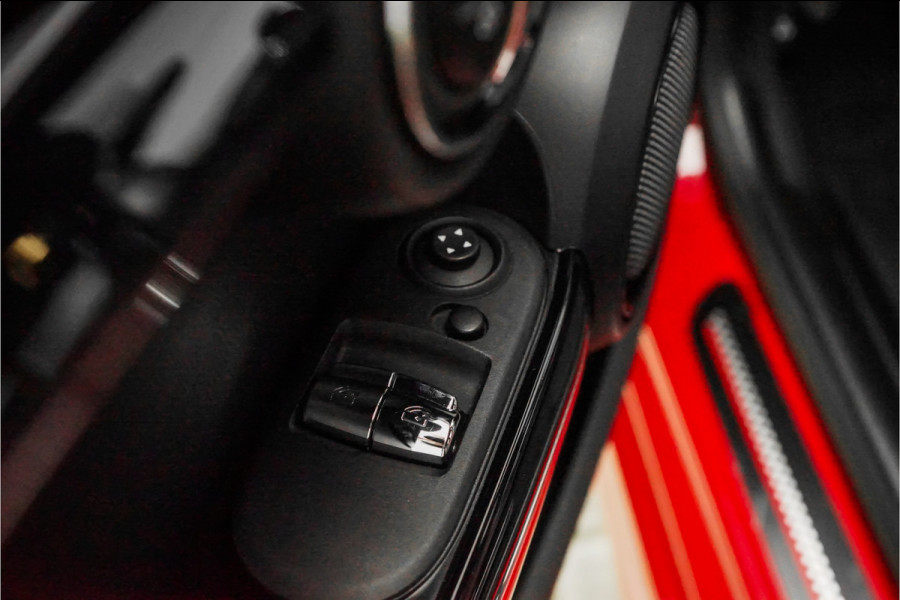 MINI Mini 1.5 Cooper Chili JCW Pack LED 17" MINI Mini 1.5 Cooper Chili JCW Pack LED 17"