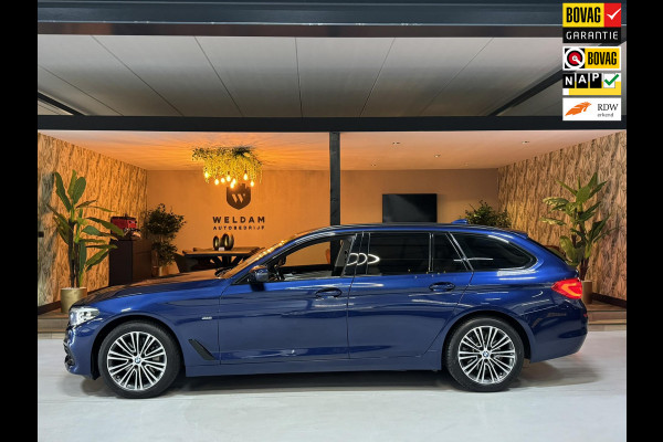 BMW 5 Serie Touring 530i Sport Line Garantie LED Leder Elek. Achterklep Keyless Stoelvw Navi DAB PDC Cruise Clima