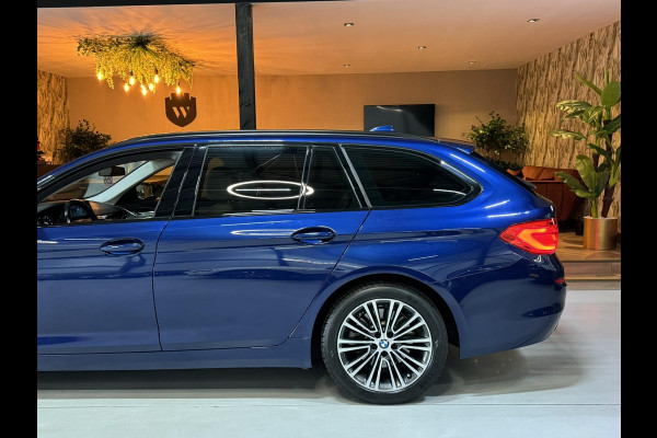 BMW 5 Serie Touring 530i Sport Line Garantie LED Leder Elek. Achterklep Keyless Stoelvw Navi DAB PDC Cruise Clima