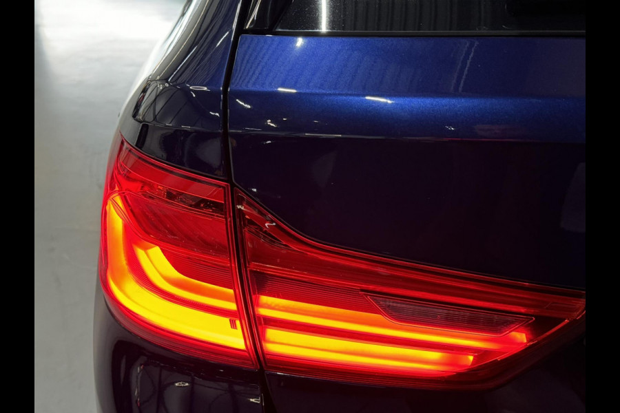 BMW 5 Serie Touring 530i Sport Line Garantie LED Leder Elek. Achterklep Keyless Stoelvw Navi DAB PDC Cruise Clima