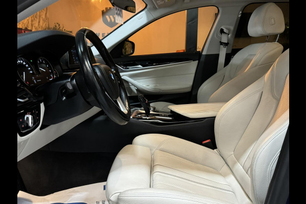 BMW 5 Serie Touring 530i Sport Line Garantie LED Leder Elek. Achterklep Keyless Stoelvw Navi DAB PDC Cruise Clima